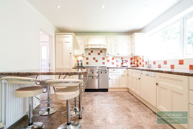 9, Midhurst Close, Cheadle photo 4