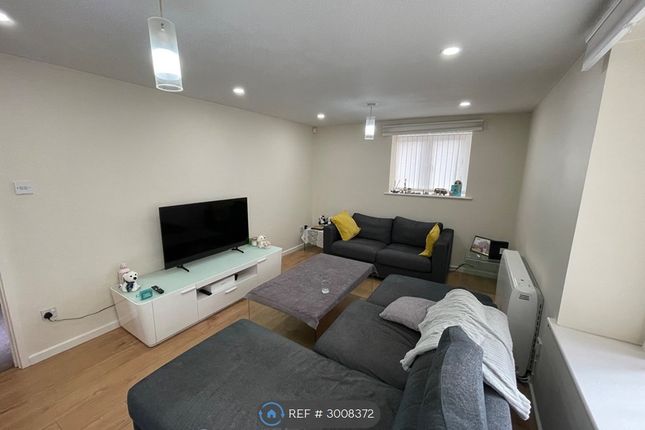 Bellingham Court, Kenton, Newcastle Upon Tyne photo 3