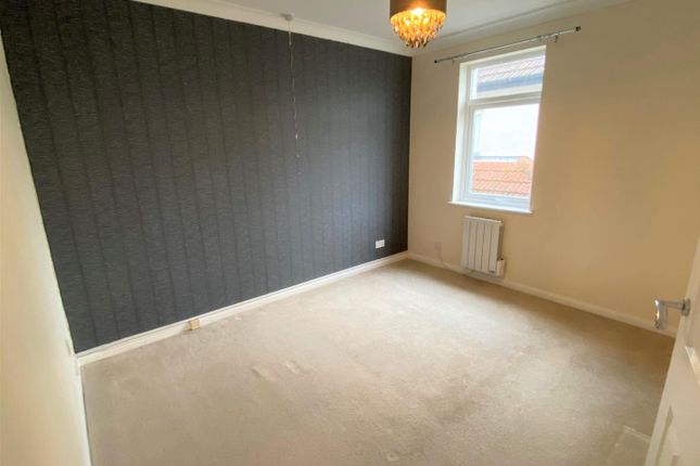 Flat 5, Henver Court, Henver Road, Newquay photo 5