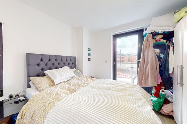 Flat for sale in Northill Apartments, Salford Quays, Manchester