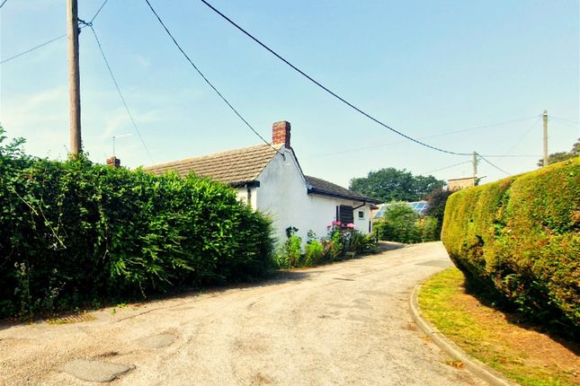 Bungalow for sale in Church Lane, Eagle, Lincoln