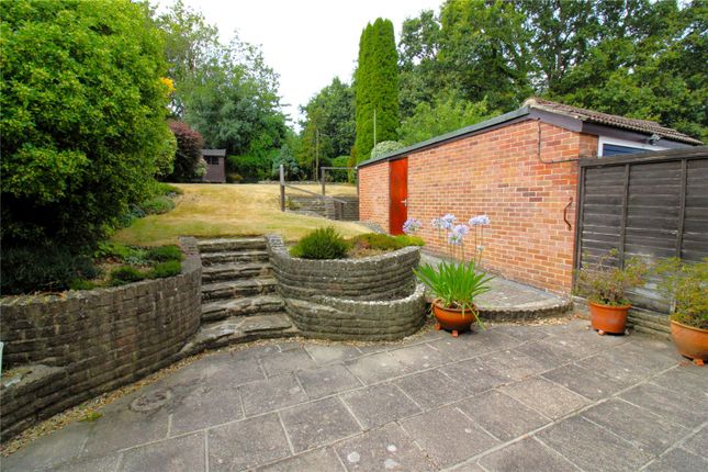 49, Beaufort Avenue, Hampshire photo 4