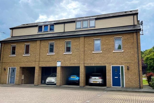 Thumbnail Flat to rent in Rotary Way, Colchester