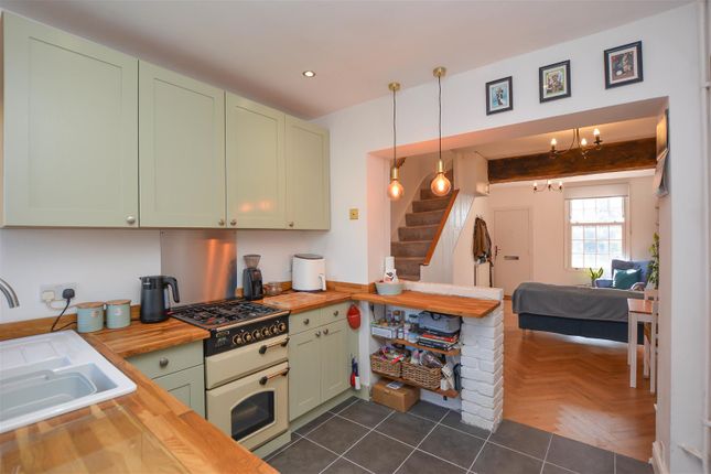 261, Coxtie Green Road, Brentwood photo 4