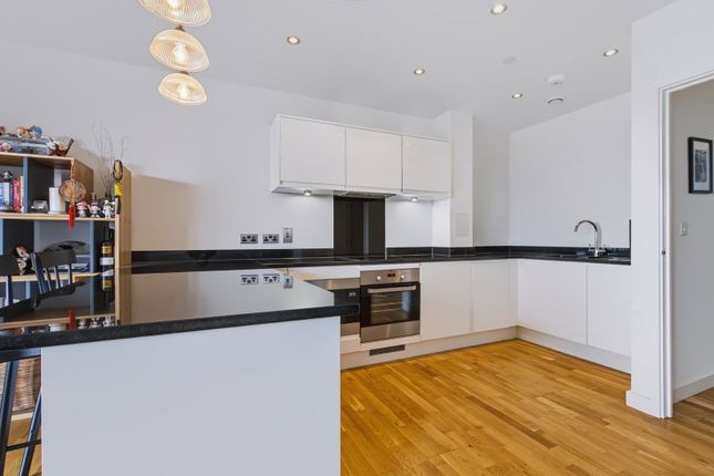 Flat 26 Cowan House,37 Greenwich High Road, Greenwich High Road, London photo 4