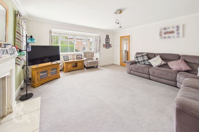 67 Southwold Road, Beccles photo 2