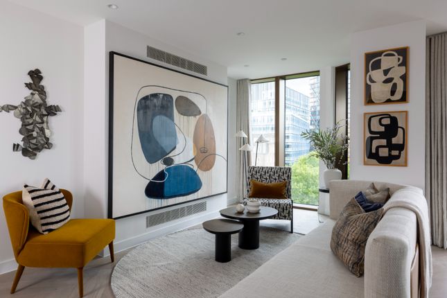 Triptych, Bankside, SE1, London photo 3