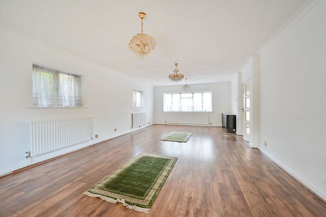 Mount Park Road, Ealing photo 3