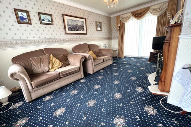 2, Windermere Avenue, Fleetwood photo 3