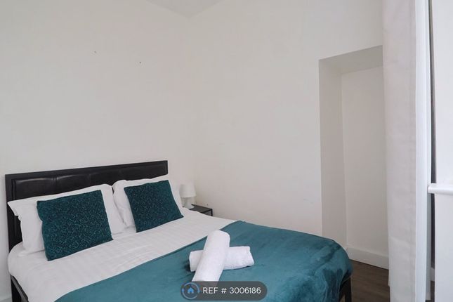 Flat, Lord Street, Blackpool photo 5