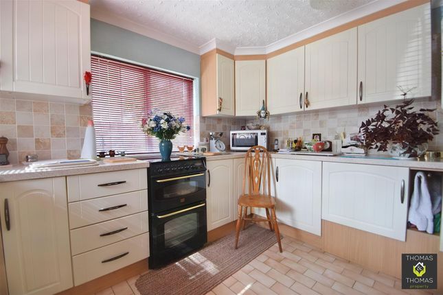 Cottage for sale in Down Hatherley Lane, Down Hatherley, Gloucester