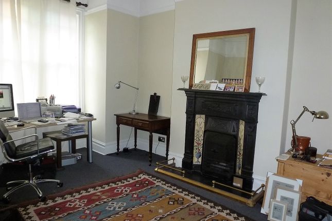 Thumbnail Maisonette to rent in Franciscan Road, London