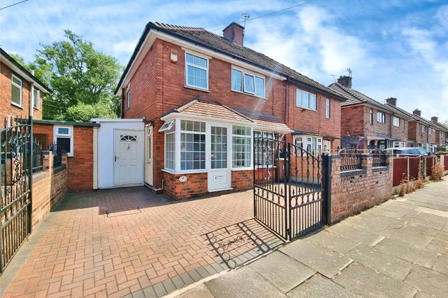 Thumbnail Semi-detached house to rent in Dorcas Drive, Blurton, Stoke-On-Trent