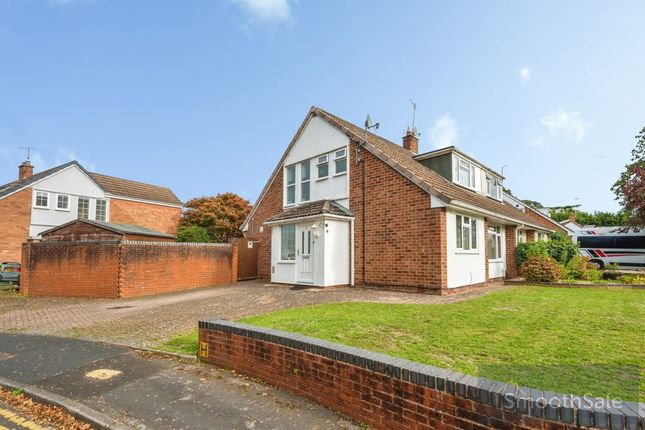 2-bed bungalow on Broomfield Close, Kidderminster, £220,000