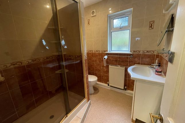 56, Truro photo 5