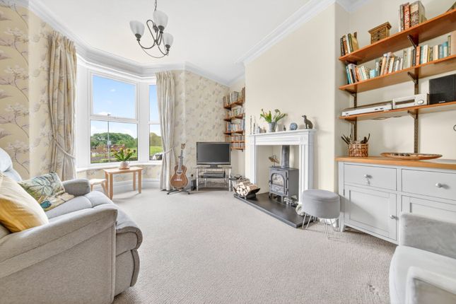 23, Bridge Lane, West Yorkshire photo 2