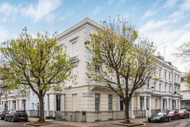 Terraced house for sale in Charlwood Street, London