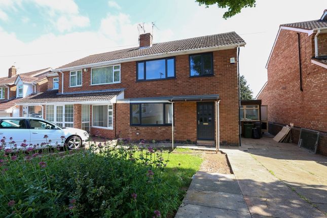 Thumbnail Semi-detached house to rent in Brocks Hill Drive, Leicester