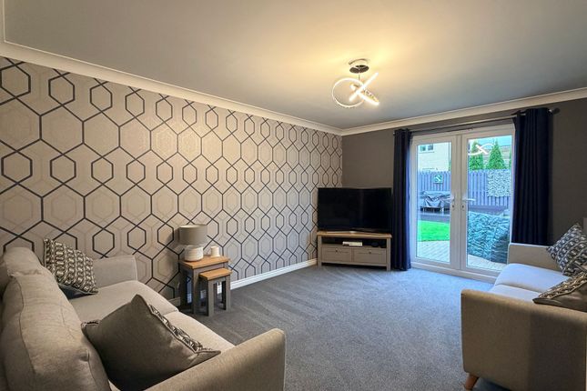 8 Fallow Grove, Glasgow photo 3