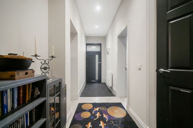 11 Whitevale Street, Glasgow photo 4