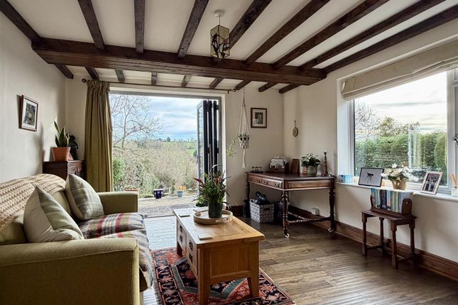 Bank Cottage, Hereford photo 3