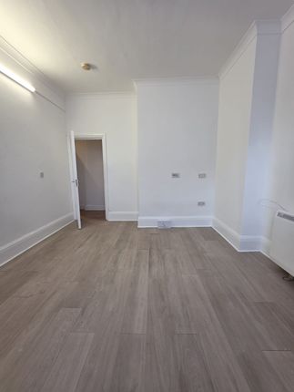 27A, Ripple Road, Barking photo 5
