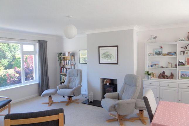 6,Hillside, Grange Close, Lympstone photo 2