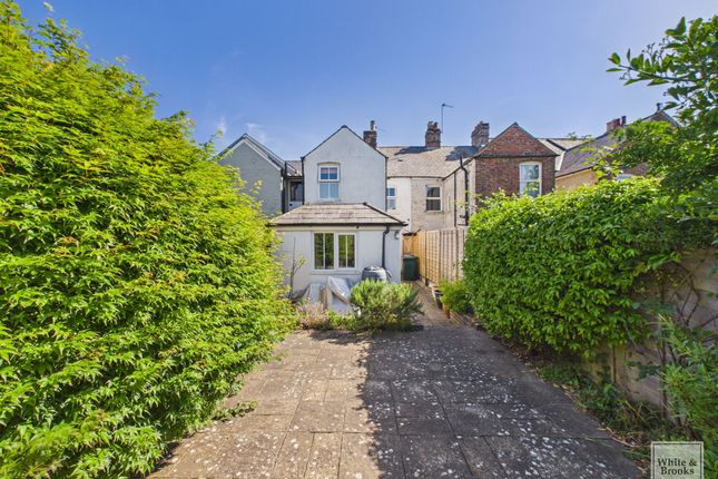 12 Cleveland Road, Chichester photo 2