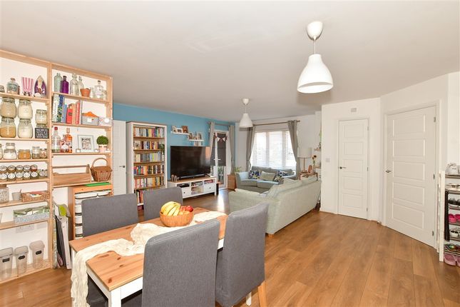 Lounge/Kitchen/ Diner