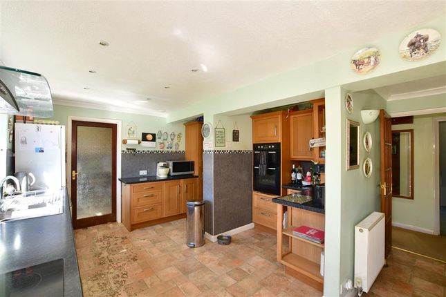 Detached bungalow for sale in Horney Common, Uckfield, East Sussex