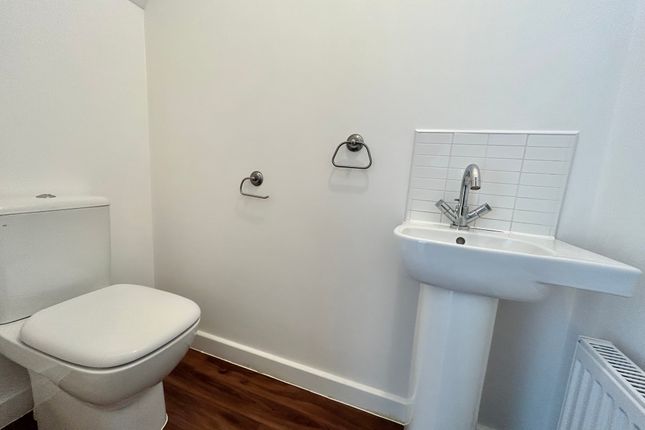 63, Pacific Way, DERBY photo 5