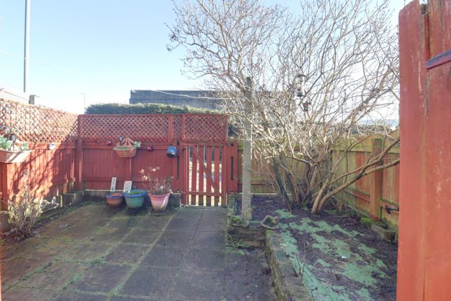 17, Derby Street, Todmorden photo 2