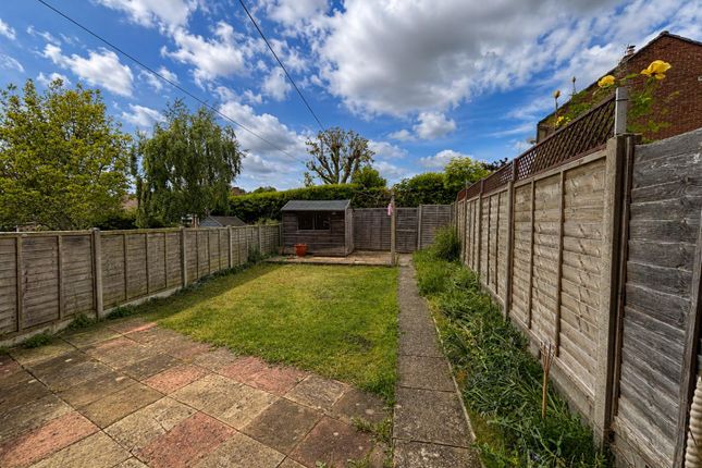 8, Lower Sales, Hemel Hempstead photo 3