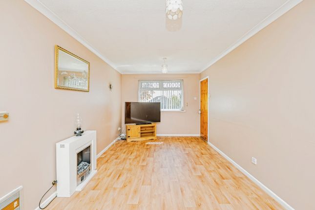 131, Hazeldene Avenue, Bridgend photo 4