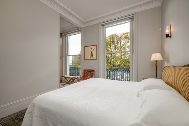 Cathcart, Cathcart Road, London photo 4