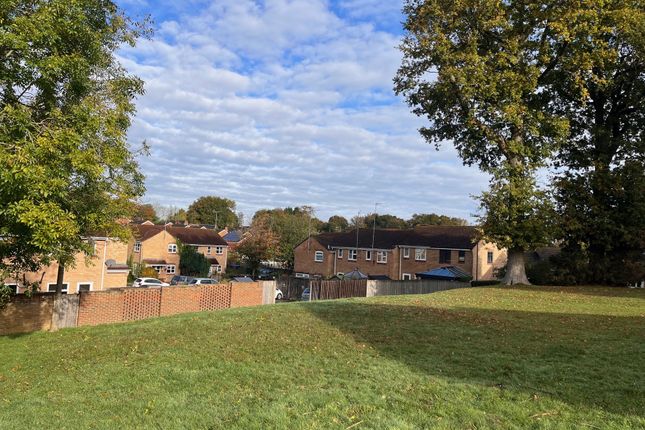 12, Larch Way, Haywards Heath photo 3