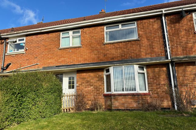 Thumbnail Terraced house for sale in Kirkstone Avenue, Peteree