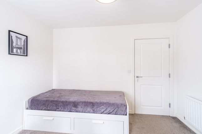 Flat for sale in Richmond Park Terrace, Oatlands, Glasgow