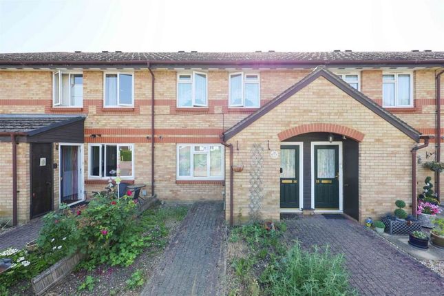 1-bed flat on 16 Magnolia Court, Auriol Drive, Uxbridge, £90,000