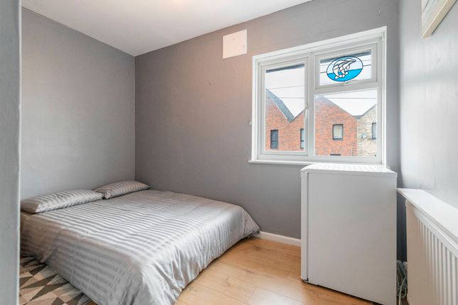Room to rent in St. Chads Road, Tilbury