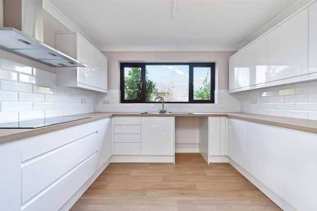 19, Dalmeny Road, Bexhill-On-Sea photo 2