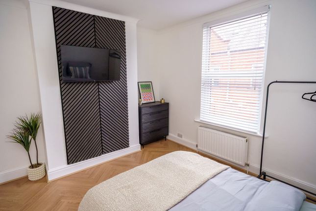 Room 3, 306 Aigburth Road, Liverpool photo 3