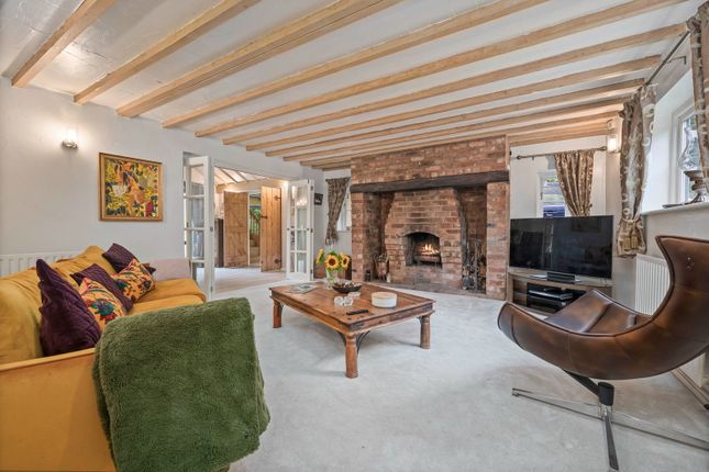 The Cottage, Yarningale Lane, Warwick photo 4