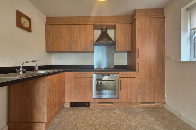 Pentland Close, Cardiff, Cardiff photo 2