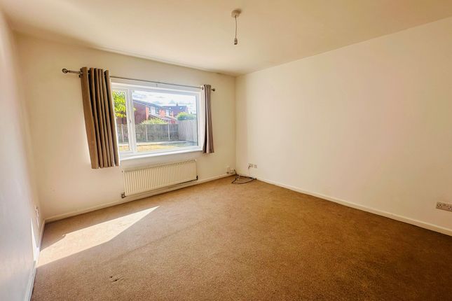 20, Weston Ridge, OTLEY photo 3