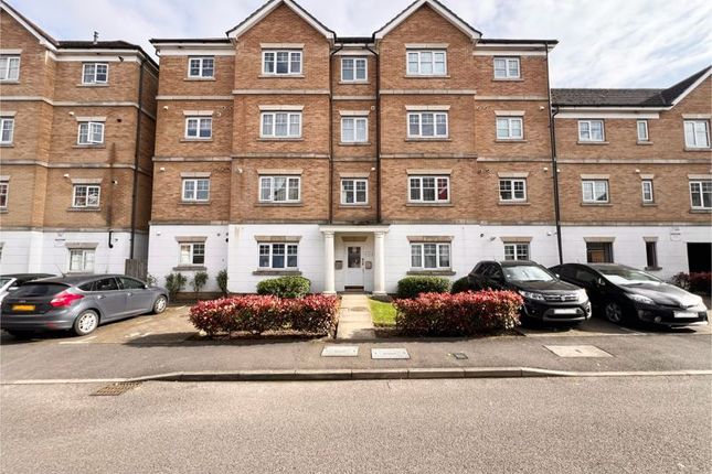 Thumbnail Flat for sale in Symphony Close, Edgware