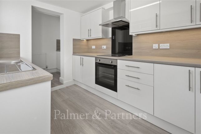 80, Albert Street, Essex photo 4