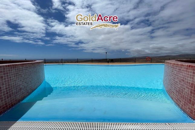 Villa for sale in Caleta De Fuste, Canary Islands, Spain
