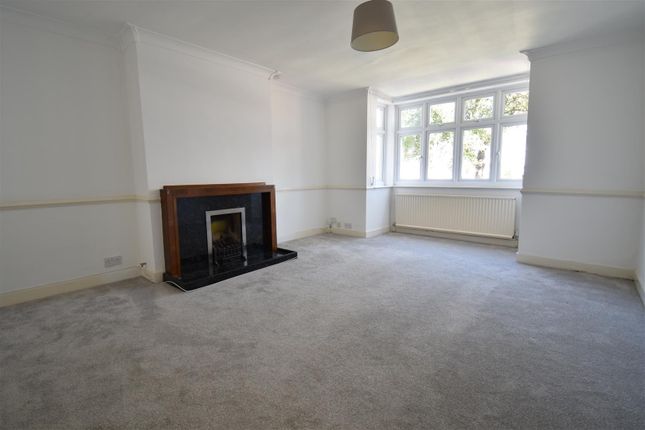 4, Briarwood, Bristol photo 3