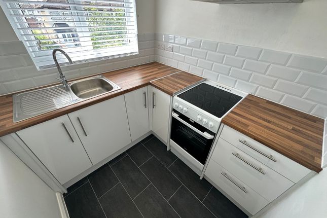 12, Marlborough Road, Southall photo 3